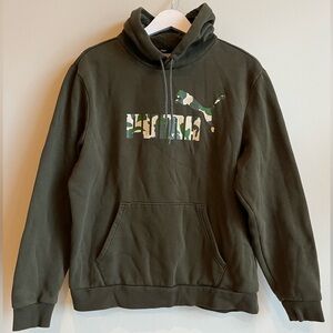 PUMA Men's L Olive Green Camo Logo Hoodie